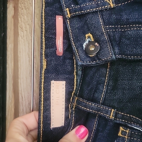 NWT Anthropologie Pilcro The Split Straight Dark Wash Jeans Size 25 or 26 - Picture 6 of 11